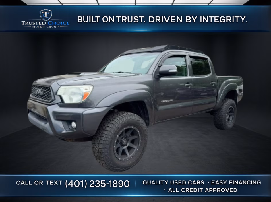 Gray 2014 Toyota Tacoma Pickup Truck Four-Wheel Drive 6-Speed Manual